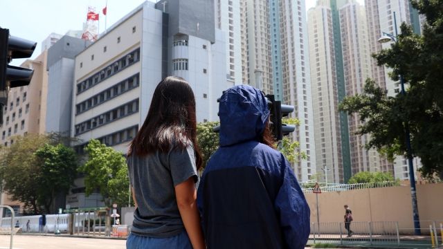 香港13歲女學生